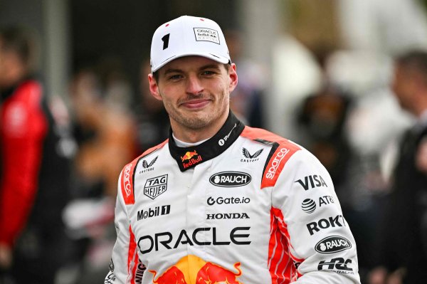 F1日本站排位赛：维斯塔潘赛季首杆 角田主场止步Q2