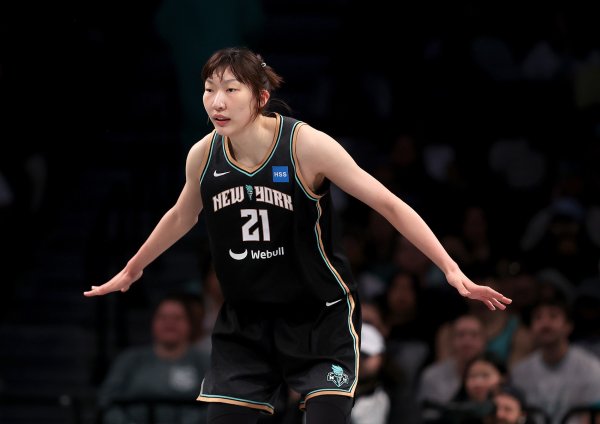 韩旭：这2年一直为了国家队留在国内 如果能去海外职业联赛  会全力争取