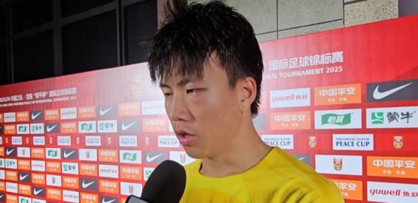 谢晋：得分  离不开队友的精妙传送球   中场球员时指导教练