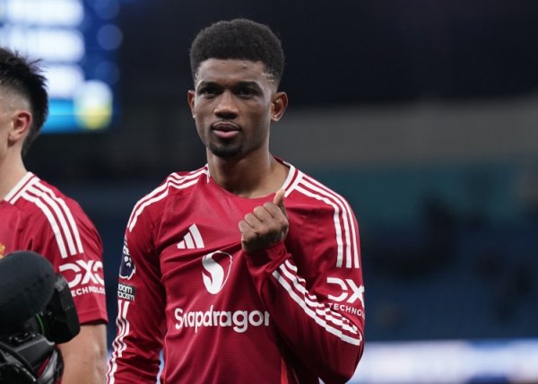 阿玛德：如果取得英超前五名就是成功的赛季；祝拉什福德好运