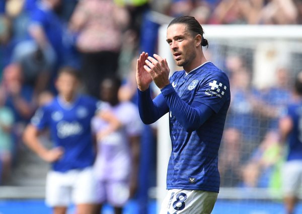 梦回巅峰期  ，格拉利什对阵布莱顿&狼队连场英超助功