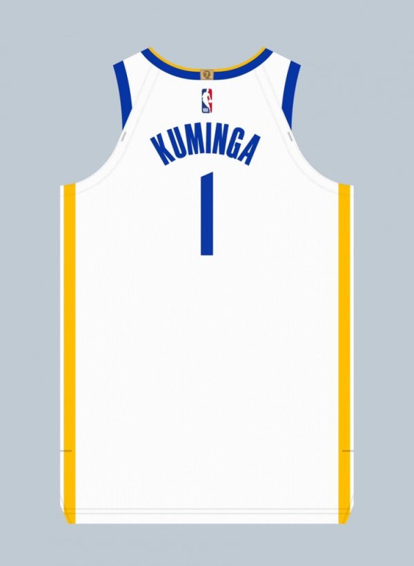 运动活动    服  记者：库明加将由00号改穿为1号 队史