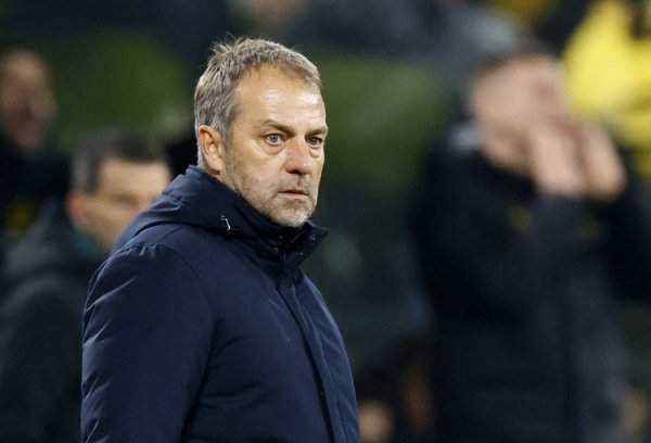 科贝：弗里克将与德科、医疗队伍  会面，他担心球员的身体状况