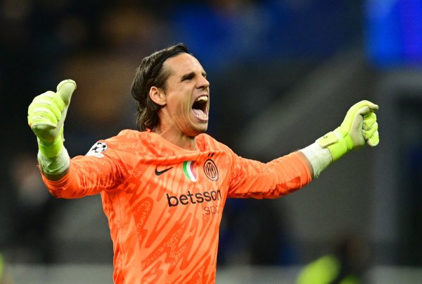 索默：效力于国米是一个巨大的机会，在这里射门是一种极大的荣幸