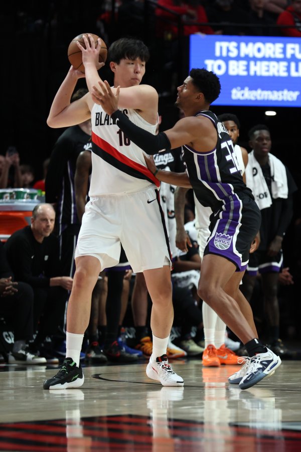 马健：不能把杨瀚森当蓝领来用 小杨若想取代克林根必须加强防卫