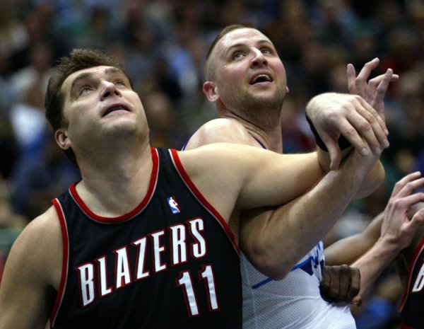 球队主持人：有人说杨瀚森像世界屋脊 但后者被选之后很久才来N