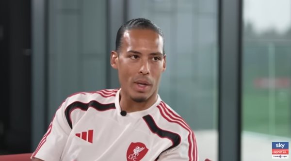 范迪克：双红会我们必须做好大战准备 唯一能做的是继续努力争胜