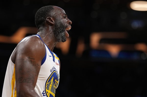 追梦谈对峙  大个五号位：块头越大摔得越重 来一个我放倒一个