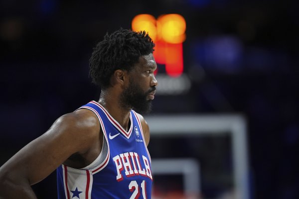 铁林：恩比德可是最有价值球员级别的球员 若他强健  76人必