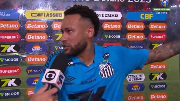 内马尔怒喷主裁：今天这位我甚至不知道他叫啥，傲慢得令人发指